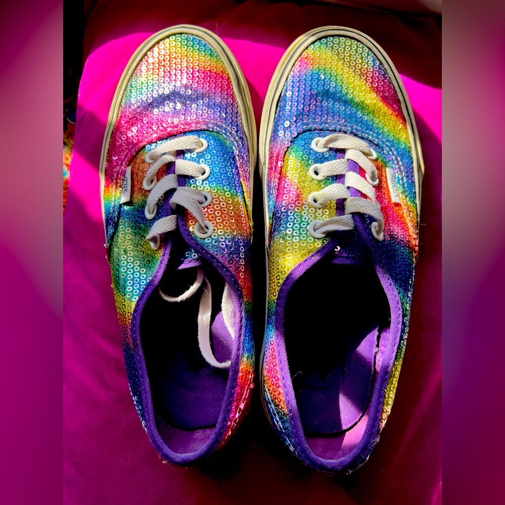 Vans Sequined Rainbow Sneakers Men’s 5, Women’s 6.5
